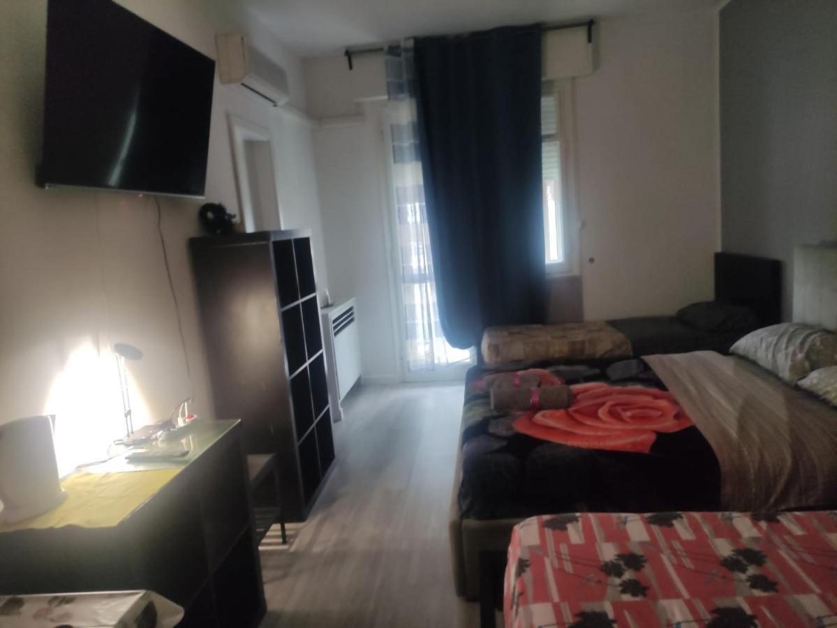 Amendola Apartment Болонья Экстерьер фото